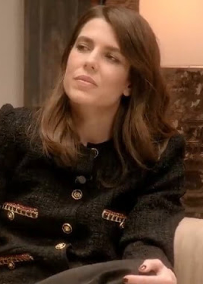 تشارلوت كاسيراغي تشارك في التجمع الأدبي السنوي في كامبون