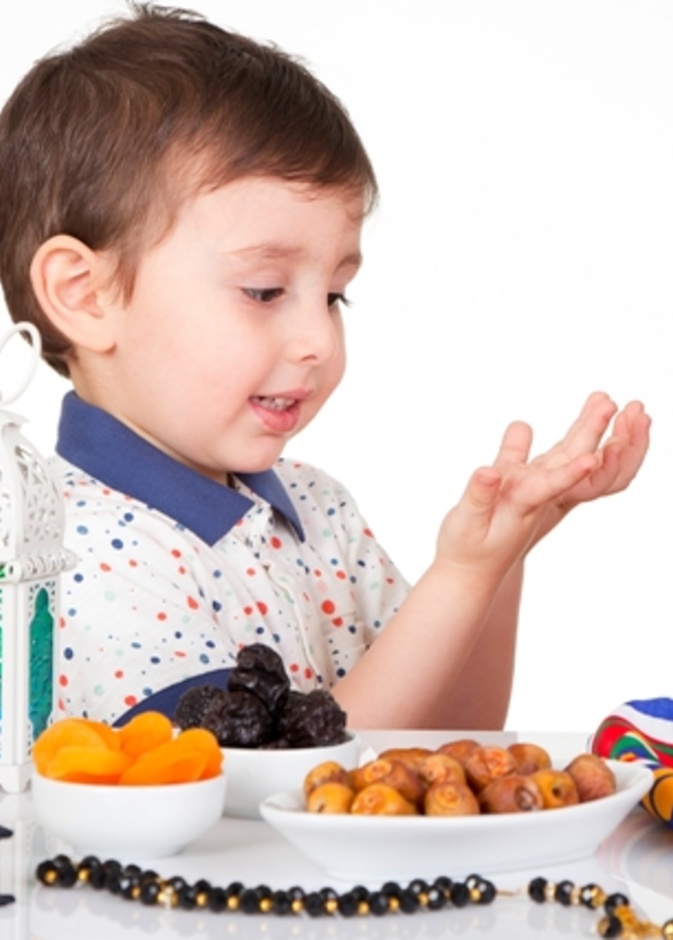 متى يمنع الطفل من الصيام
