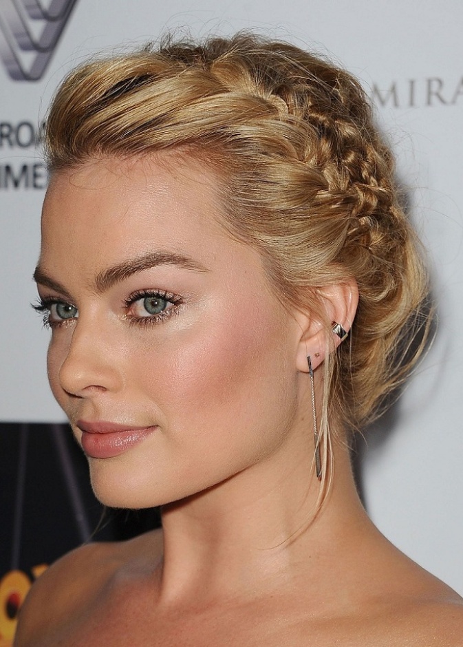 تسريحات شعر أنيقة من مارغوت روبي لشهر رمضان