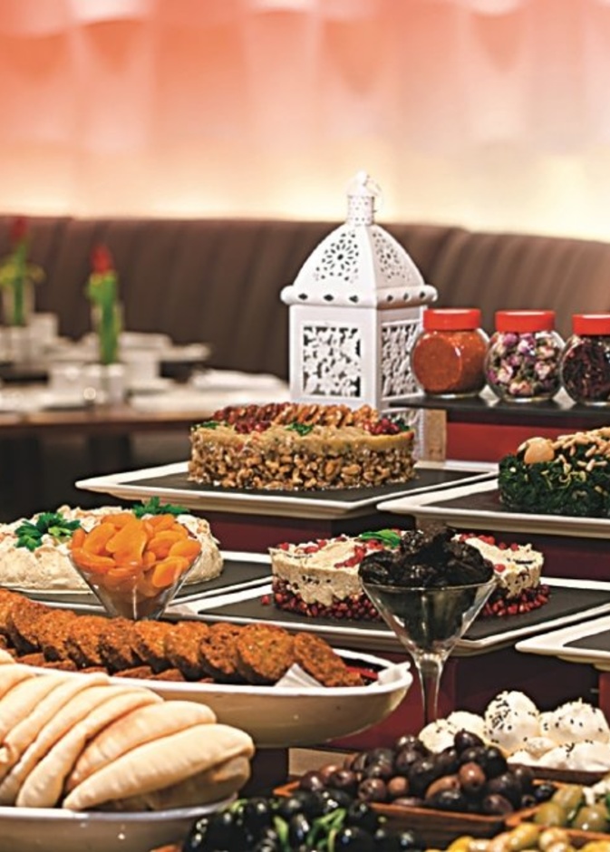 مطاعم الشارقة المطعم العربي (بوفيه) The Arabic Restaurant (Buffet)