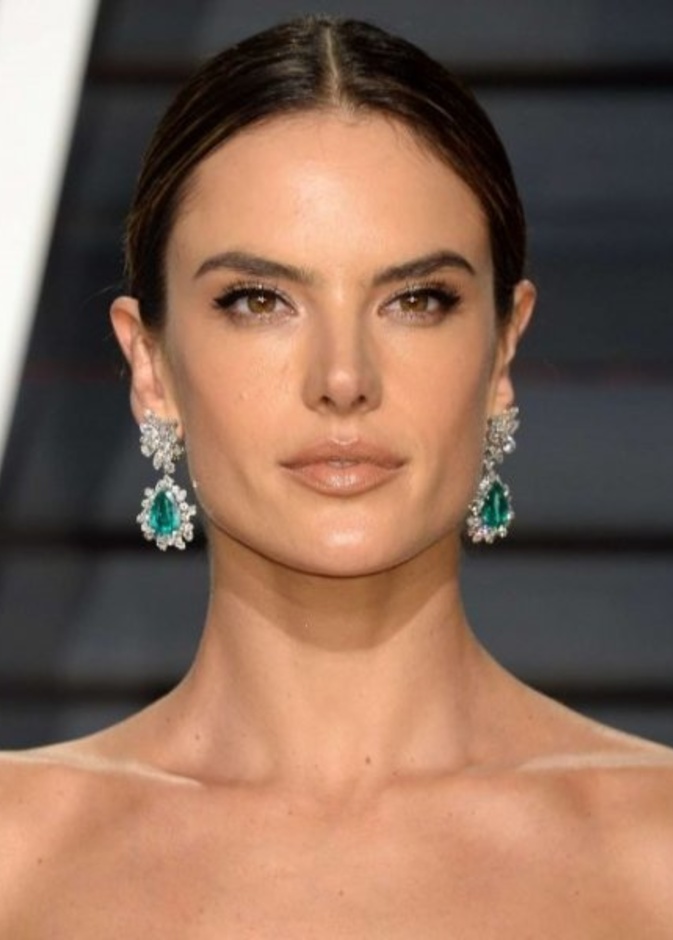  أقراط أليساندرا أمبروسيو من بولغري