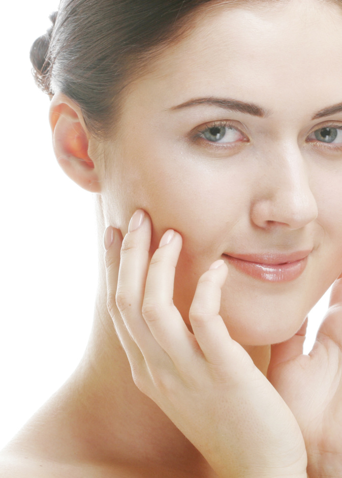  طريقة تحضير خلطة اللوز لمحاربة جفاف البشرة في رمضان