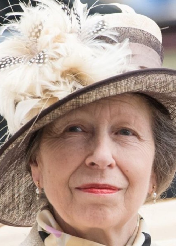 الأمير آن تنعي والدها الراحل: معلمي وداعمي ومرشدي