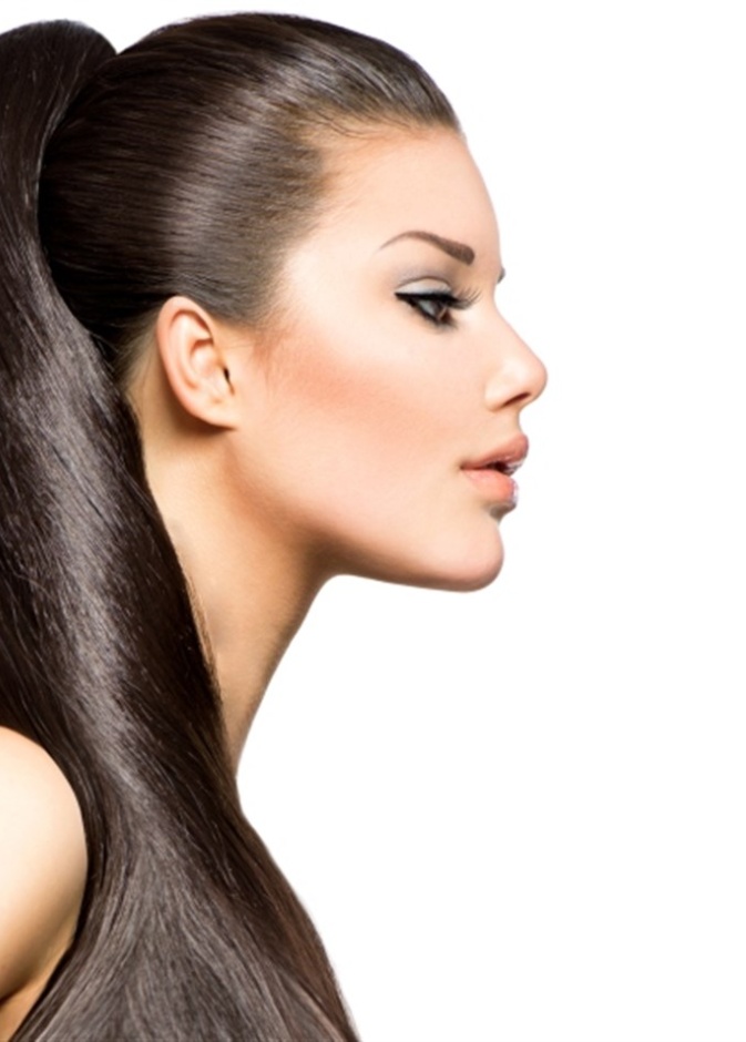 تسريحة ذيل الحصان العالية لسهرات رمضان 2021