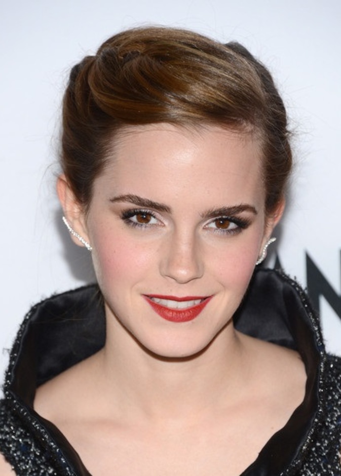  اختيارات إيما العصرية للأقراط