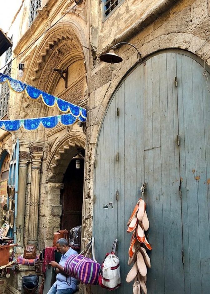 أجواء مميزة في خان الخليلي بواسطة Warren LeMay