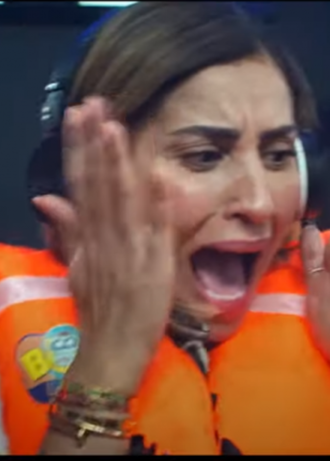 دينا الشربيني في رامز عقله طار