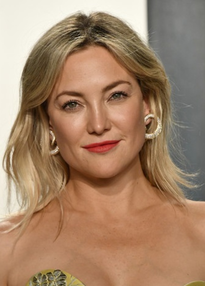 أقراط كيت هدسون من ديفيد ويب