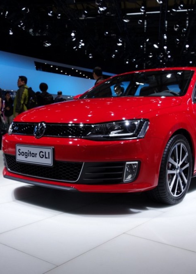  فولكس فاعن تستثمر 15 مليار يورو في تكنولوجيا السيارات