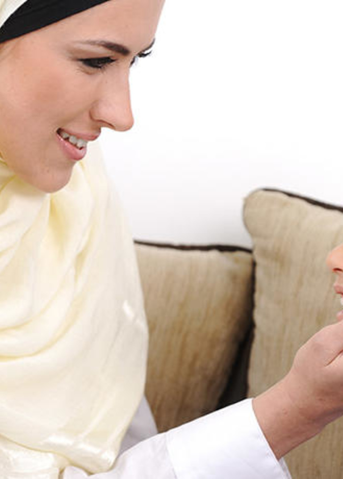 كيف تجعلين طفلك يحب الصوم