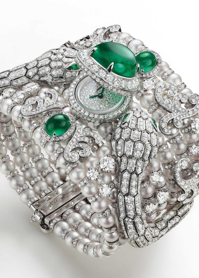 ساعة Serpenti Misteriosi Baroque السرية من بولغري Bvlgari