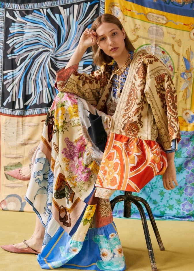 حديث مجلة هي مع مؤسستي علامة  RIANNA AND NINA حول تصاميمهما لرمضان 2021