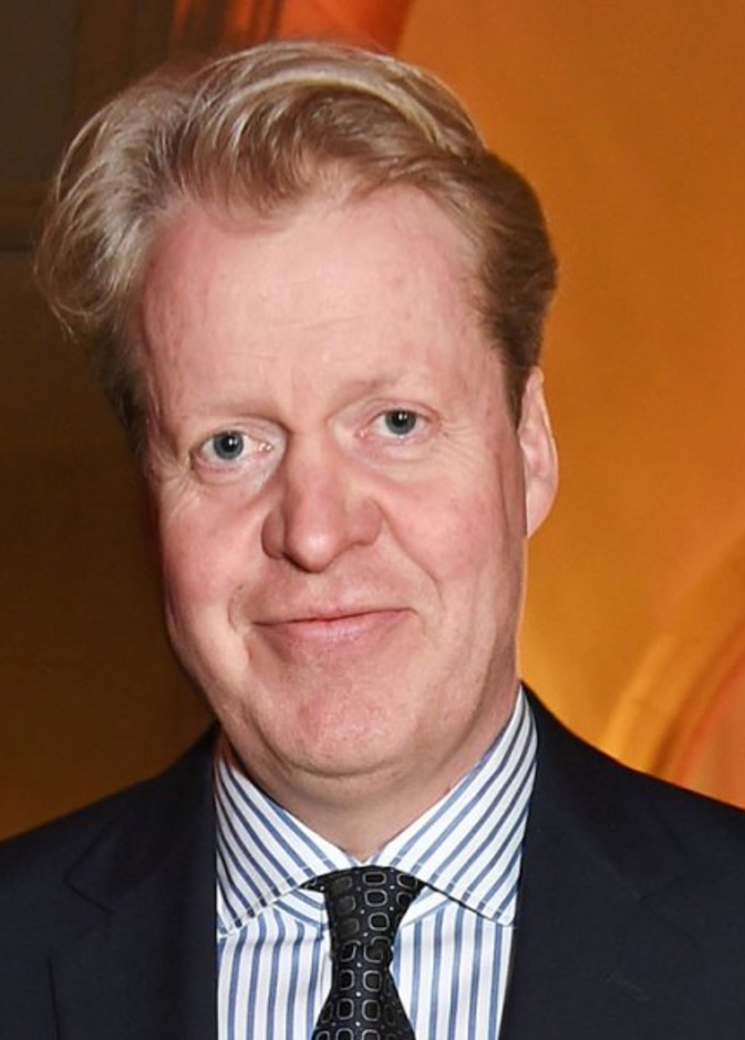  تشارلز سبنسر ينشر صورة لجدته تظهر التشابه المذهل بينها وبين الأميرة ديانا