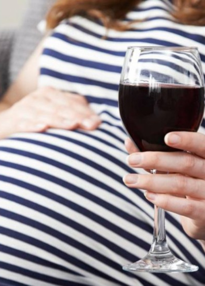 مشروبات ممنوعة وأخرى مسموحة للمرأة الحامل في رمضان