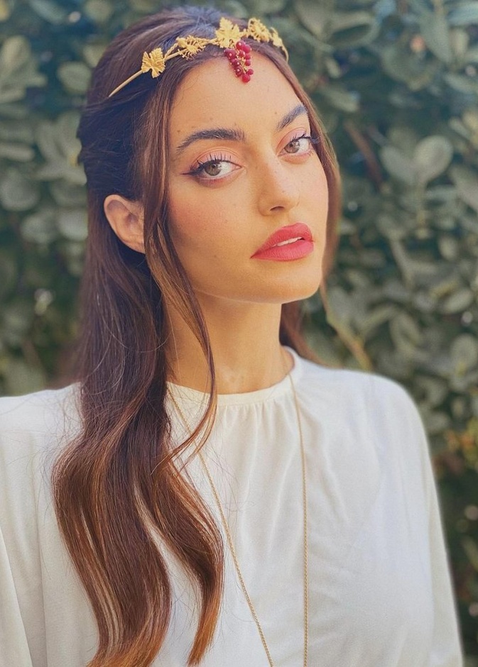  افكار تسريحات شعر كلاسيكية بأسلوب كارن وازن لإطلالة رائعة في شهر رمضان