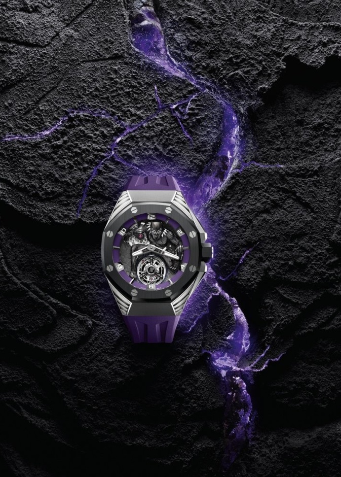 ساعة Oak Concept Black Panther