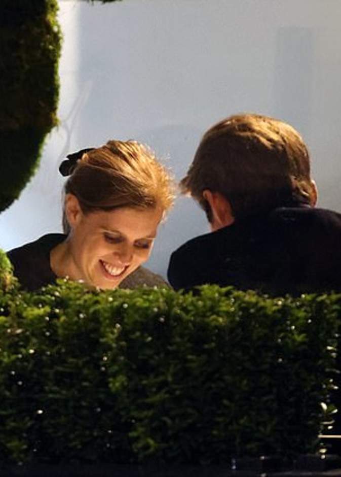 نادي club George ملتقى الشخصيات الشهيرة والثرية