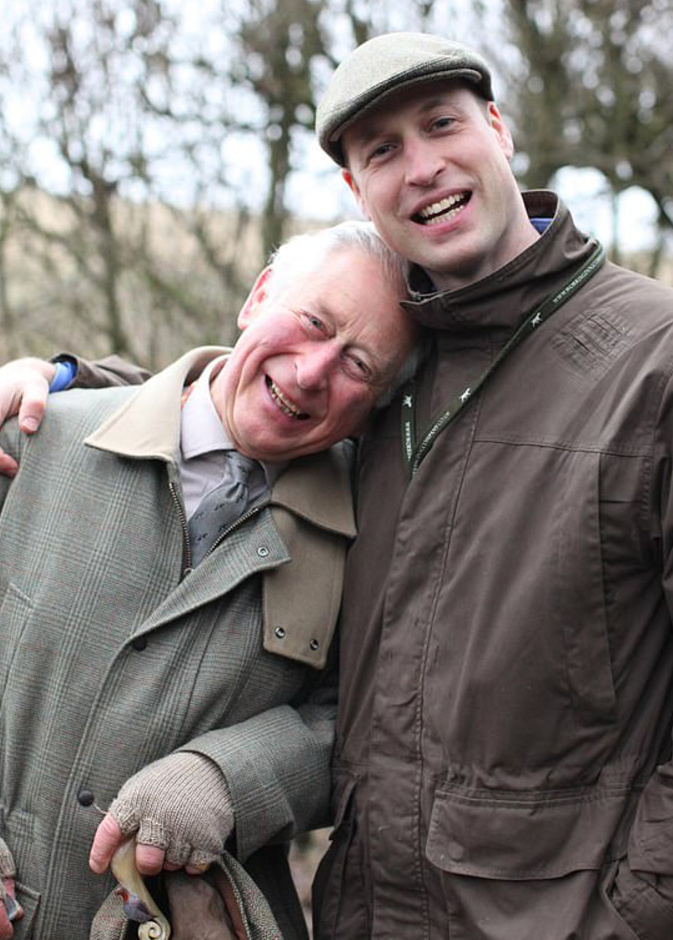 الأمير تشارلز والأمير وليام أصبحا أكثر اتفاقا ووحدة منذ وفاة الأمير فيليب