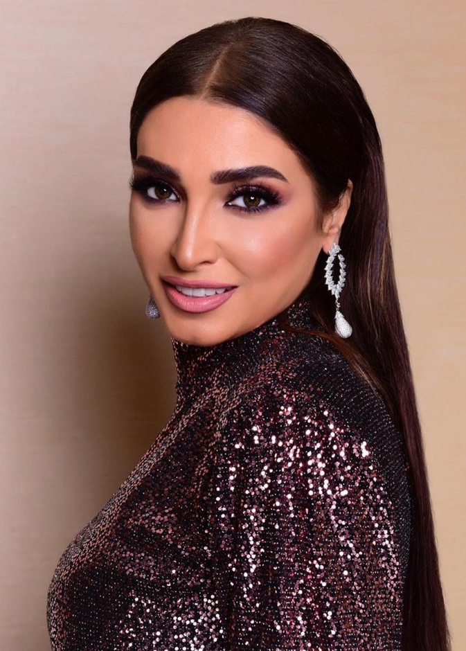 ابرز اطلالات مكياج وتسريحات شعر روجينا بطلة مسلسل "بنت السلطان"