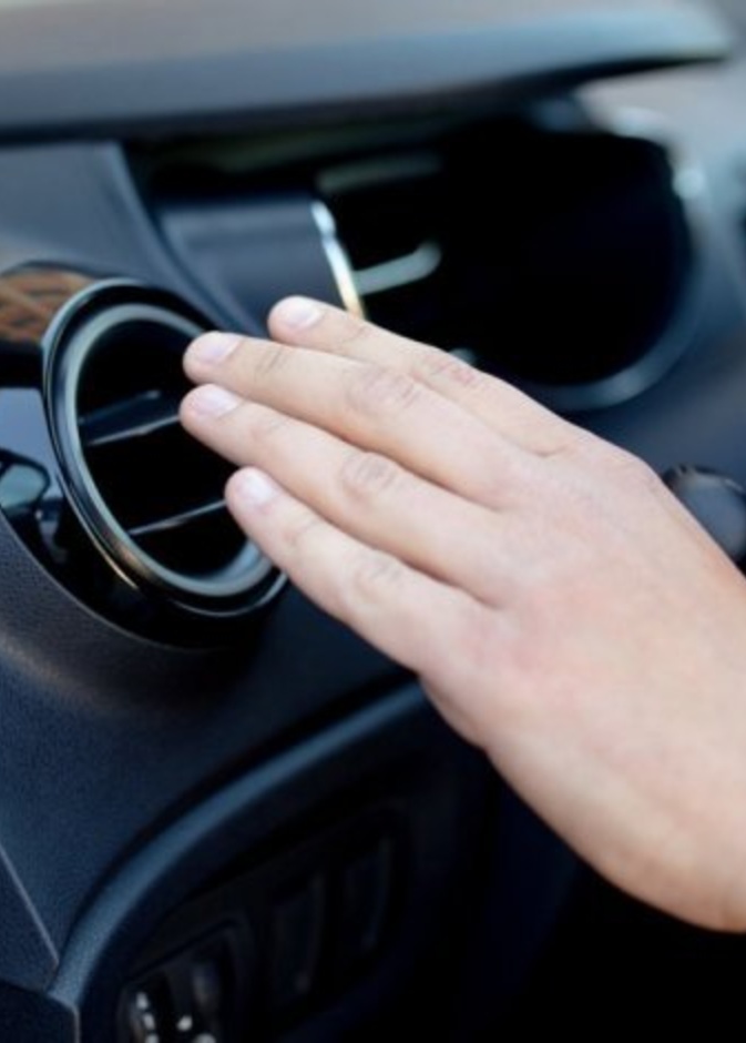  فتح النوافذ بدلا من مكيف السيارة يرفع معدل استهلاك الوقود