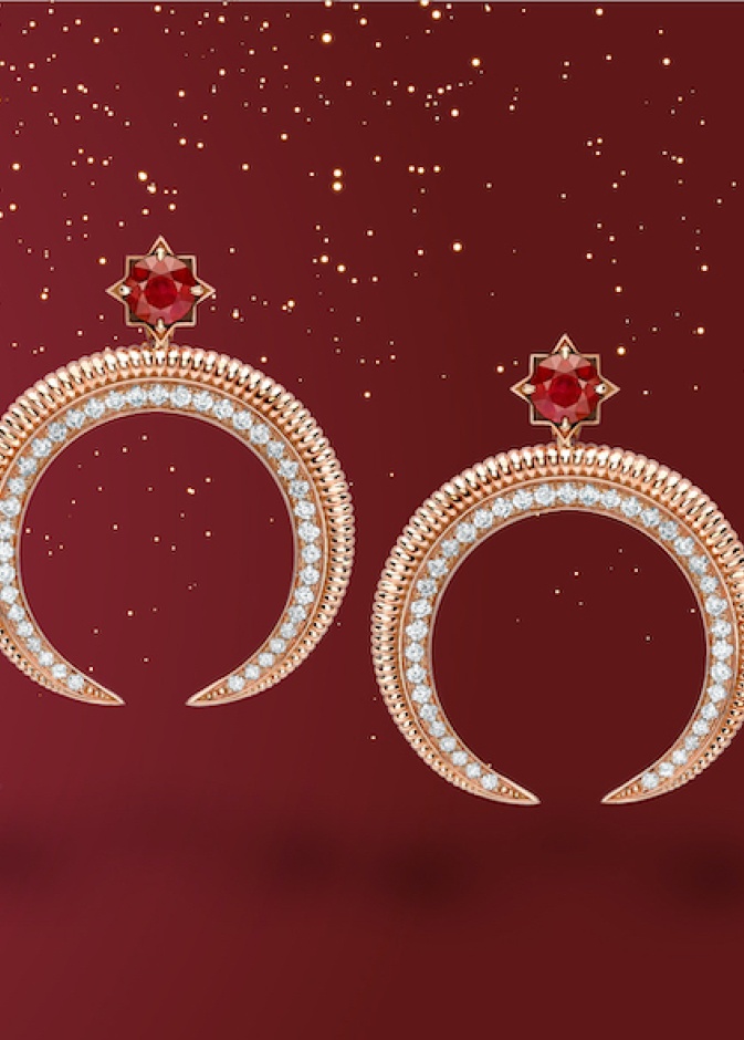  أقراط من مجموعة Colours of Love ‘Hilal’ من Fabergé