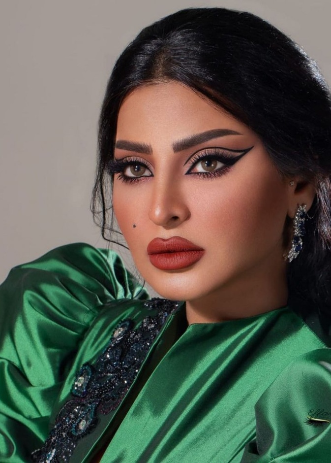 مكياج عربي قوي مع الايلاينر من وحي ريم عبد الله