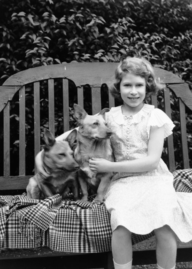 مذكرات لم تنشر من قبل عن حياة الملكة إليزابيث أثناء الحرب العالمية الثانية