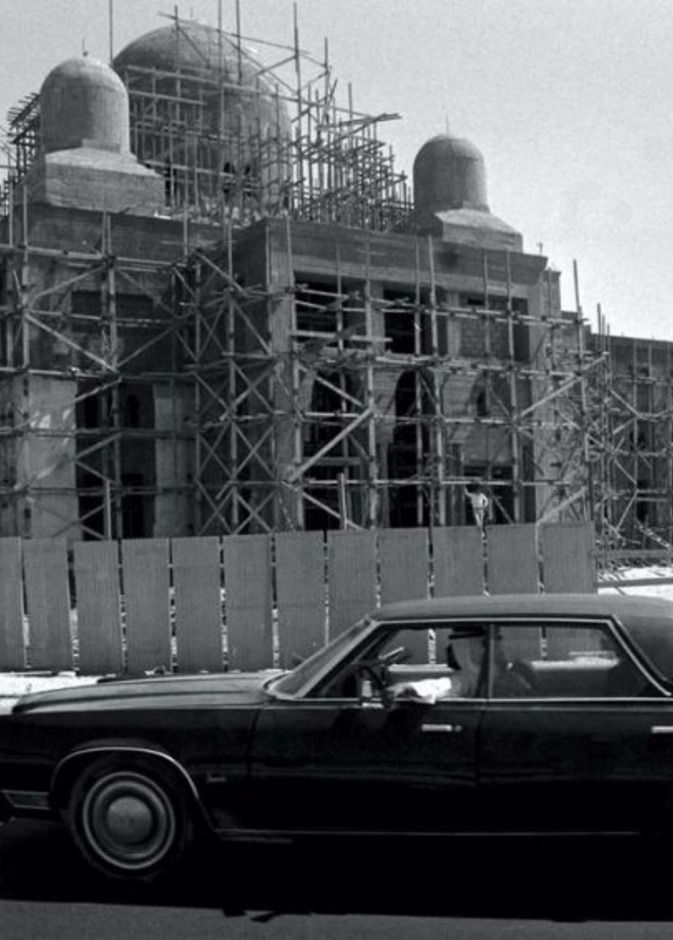 مسجد جميرا.. تصميم معماري خلاب ومنارة حضارية تعكس روح التسامح  