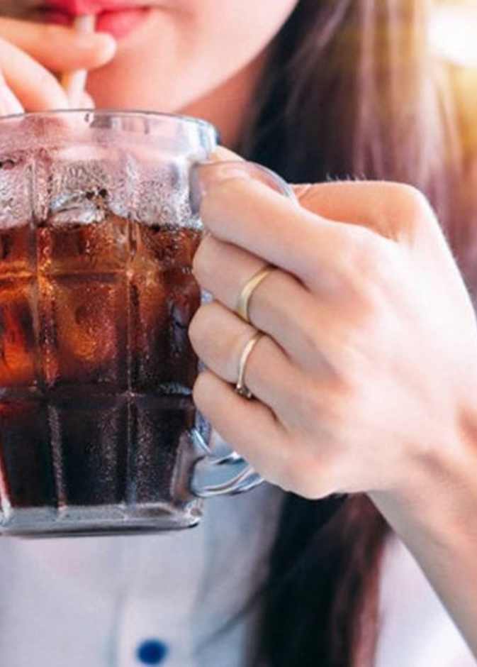 علاقة المشروبات السكرية بالسرطان لدى النساء