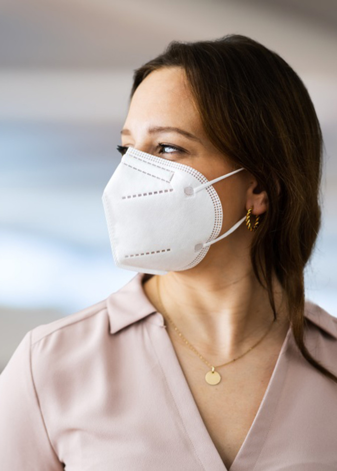 دراسة اماراتية تربط بين ظهور اعراض كورونا وطبيعة العمل