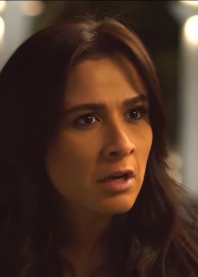 ياسمين عبدالعزيز