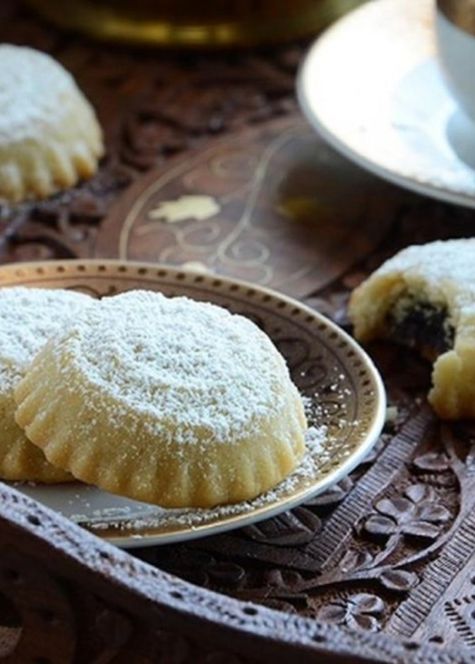  اضرار الاكثار من تناول كعك العيد على مرضى السكر والقولون