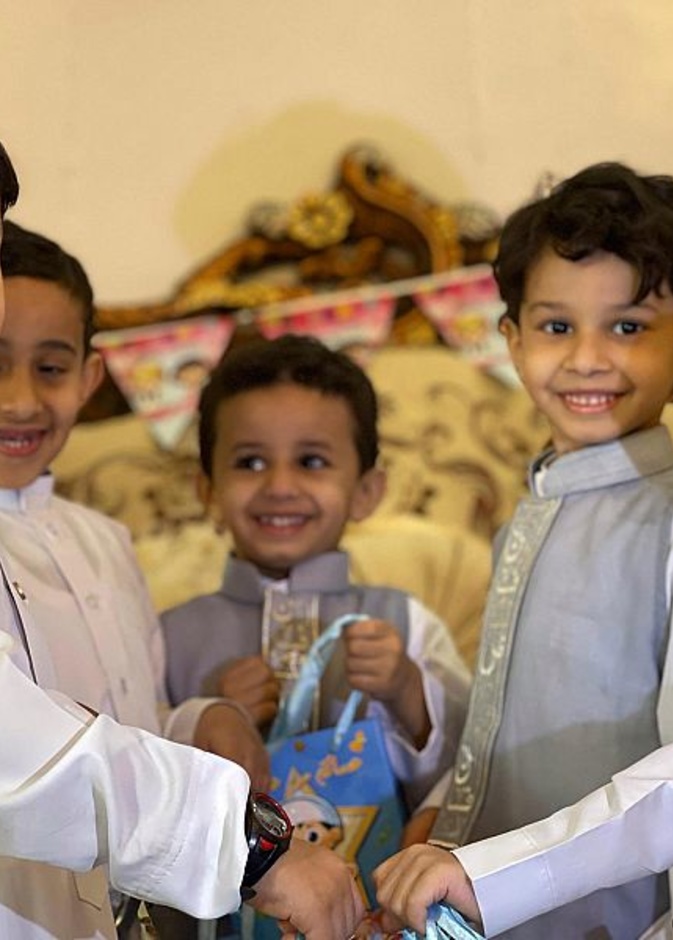  البسمة على وجوه الصغار في عيد الفطر المبارك.