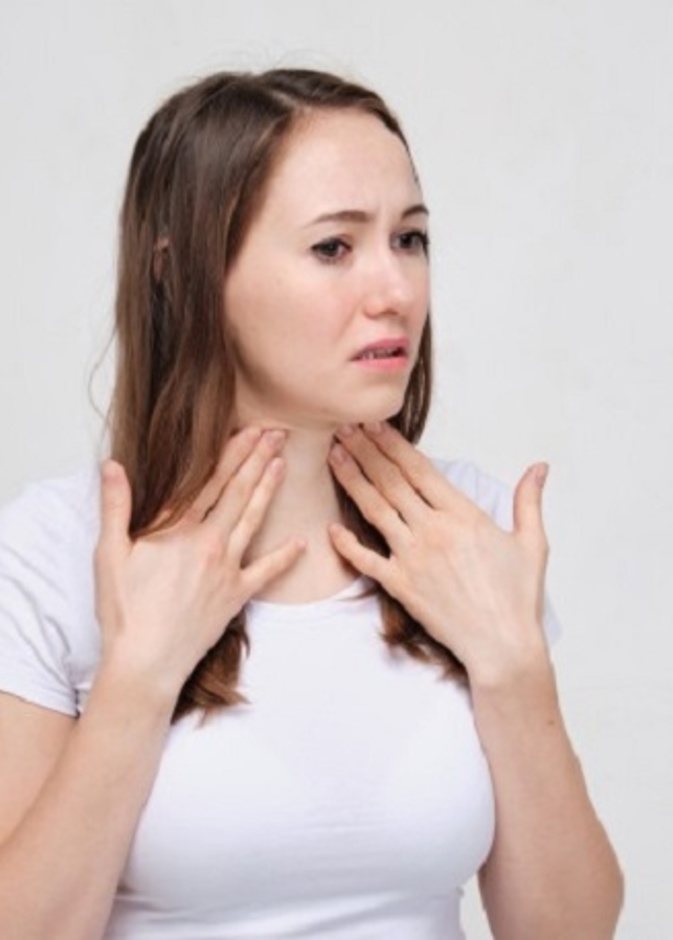  لماذا يتغير الصوت عند الاصابة بكوفيد 19