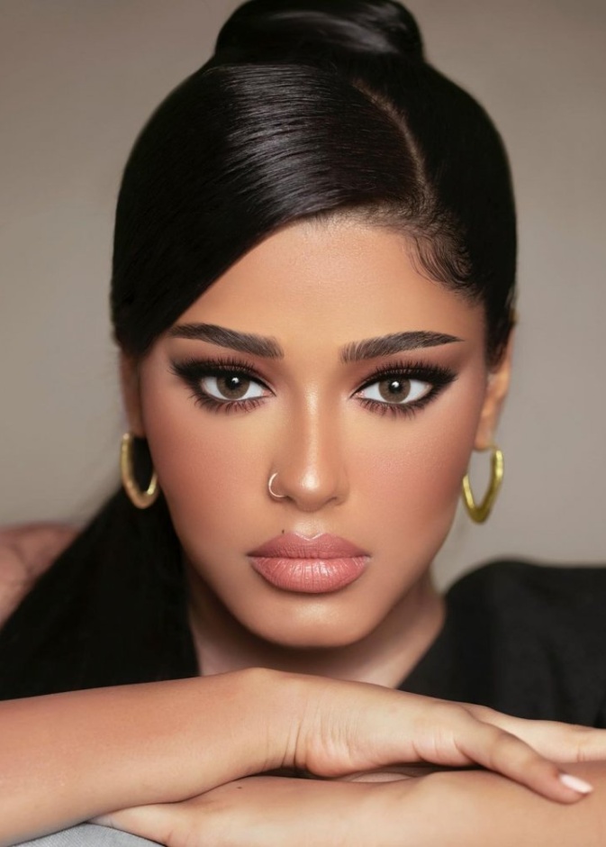 مكياج للبشرة الحنطية على طريقة ساره السبيعي
