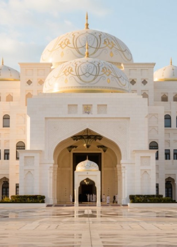 قصر الوطن.. تجربة تراثية حالمة في قلب أبوظبي