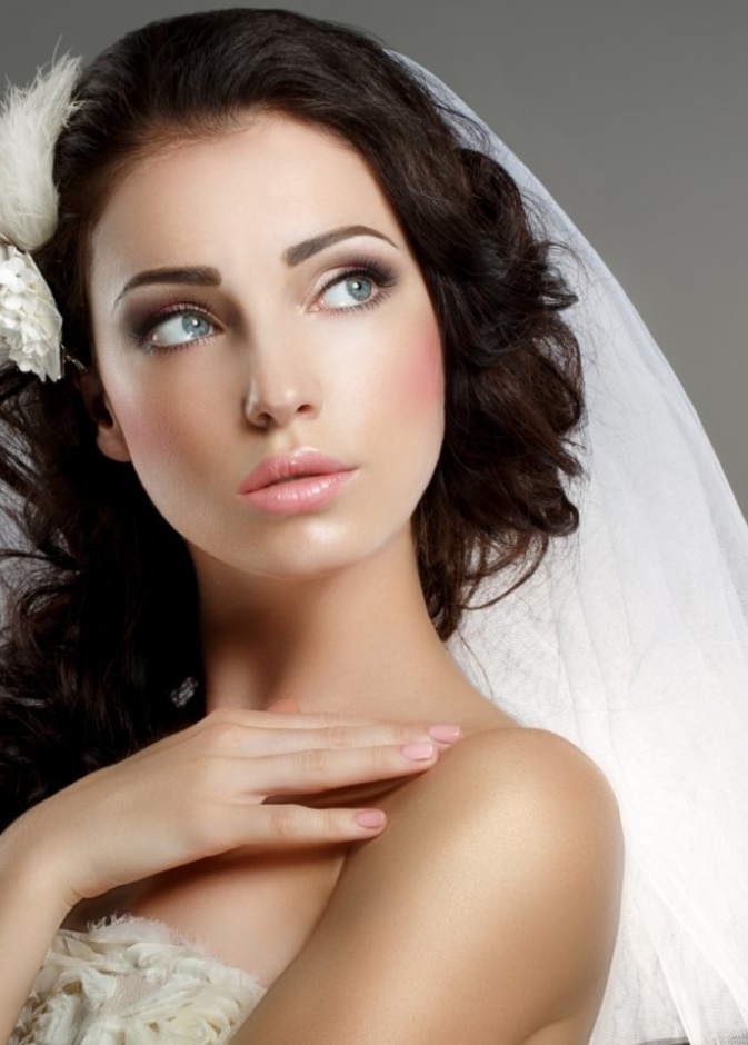  اخطاء شائعة اثناء وضع البلاشر للعروس