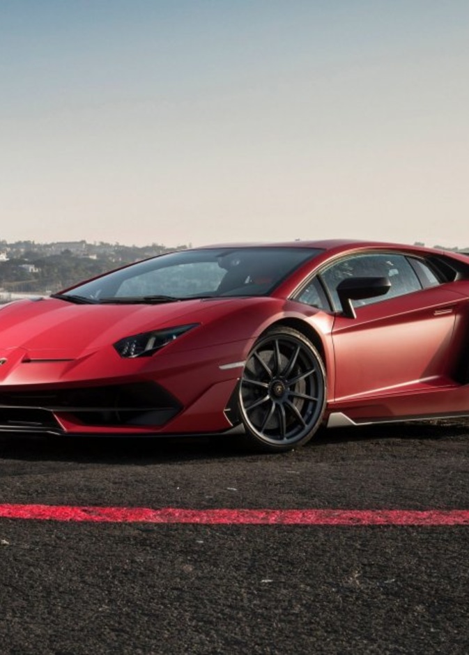  لامبورجيني تحول سياراتها إلى كهربائية بحلول عام 2024