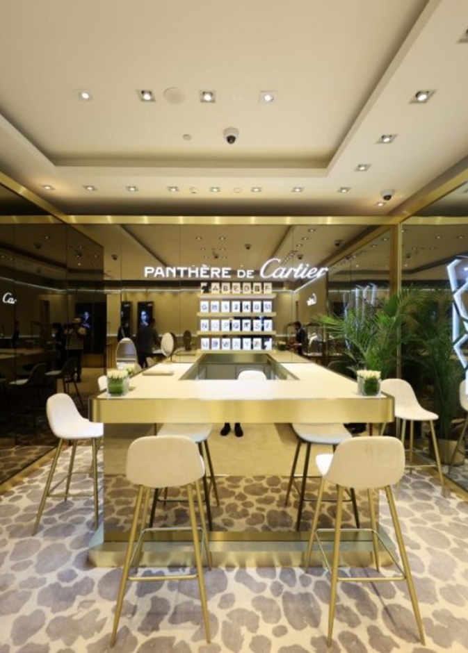 Cartier تكشف عن تجربة تفاعلية غامرة تحتفي بالپانتير في الرياض