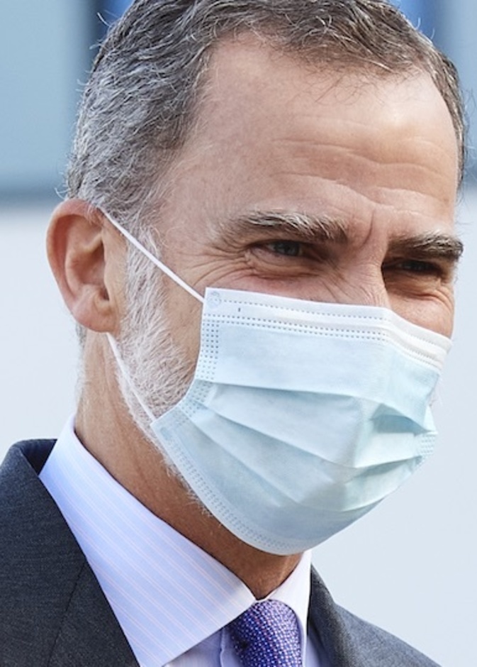 ملك إسبانيا يتلقى جرعته الأولى من لقاح كورونا