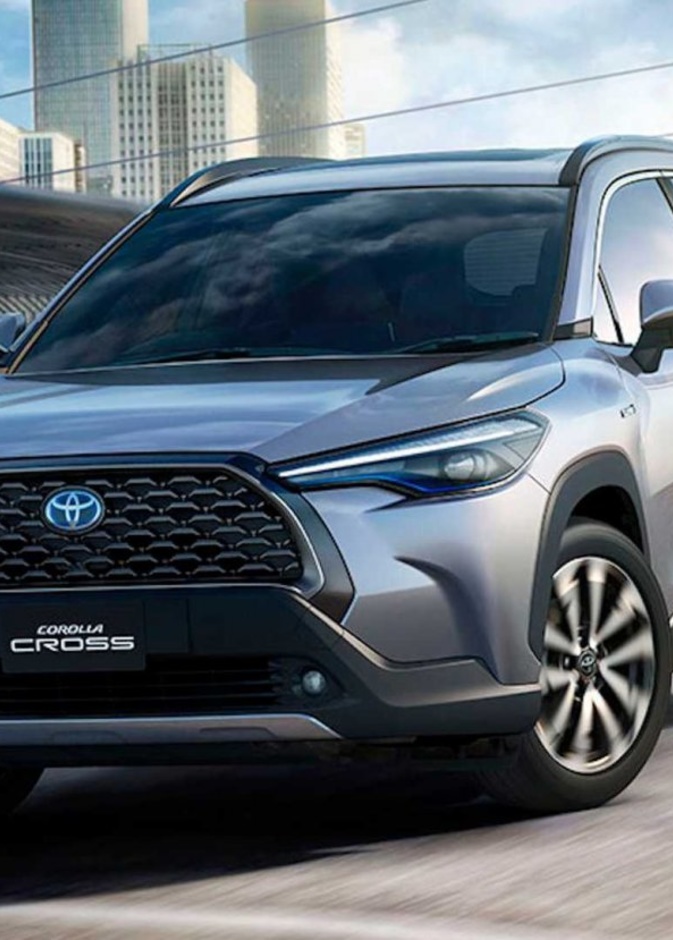 نسخ رباعية وأمامية الدفع من كورولا الجديدة