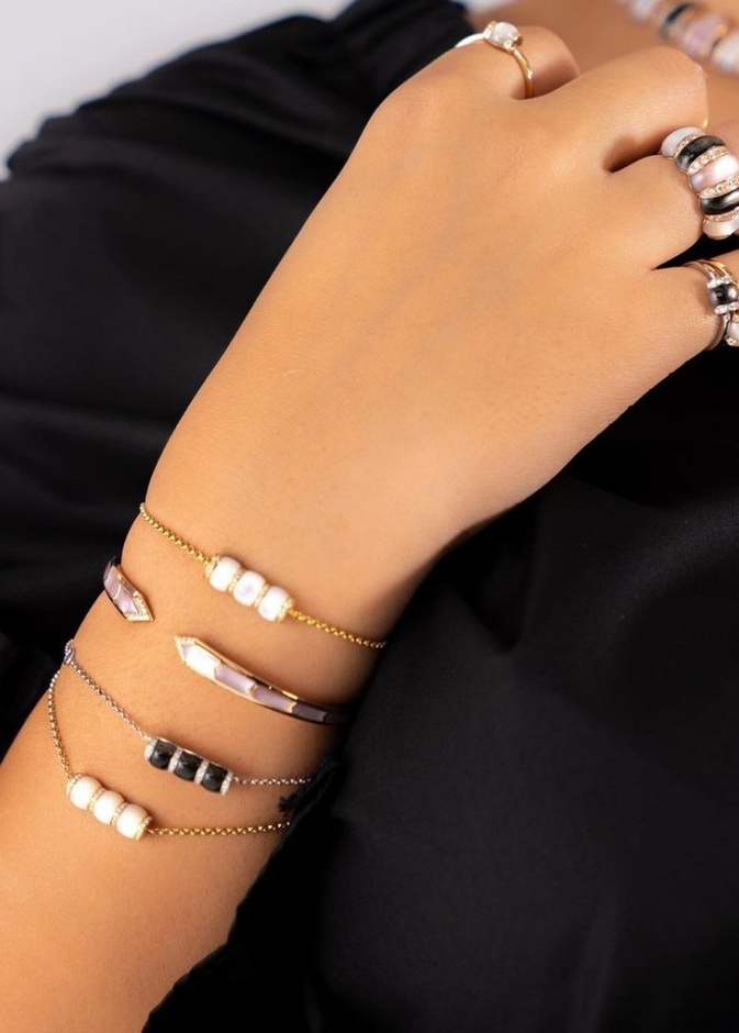 اشكال اساور رائعة للعروس من دار نورة شوقي