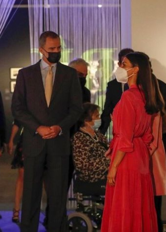 ملك وملكة أسبانيا في افتتاح معرض "لويس جارسيا بيرلانجا"