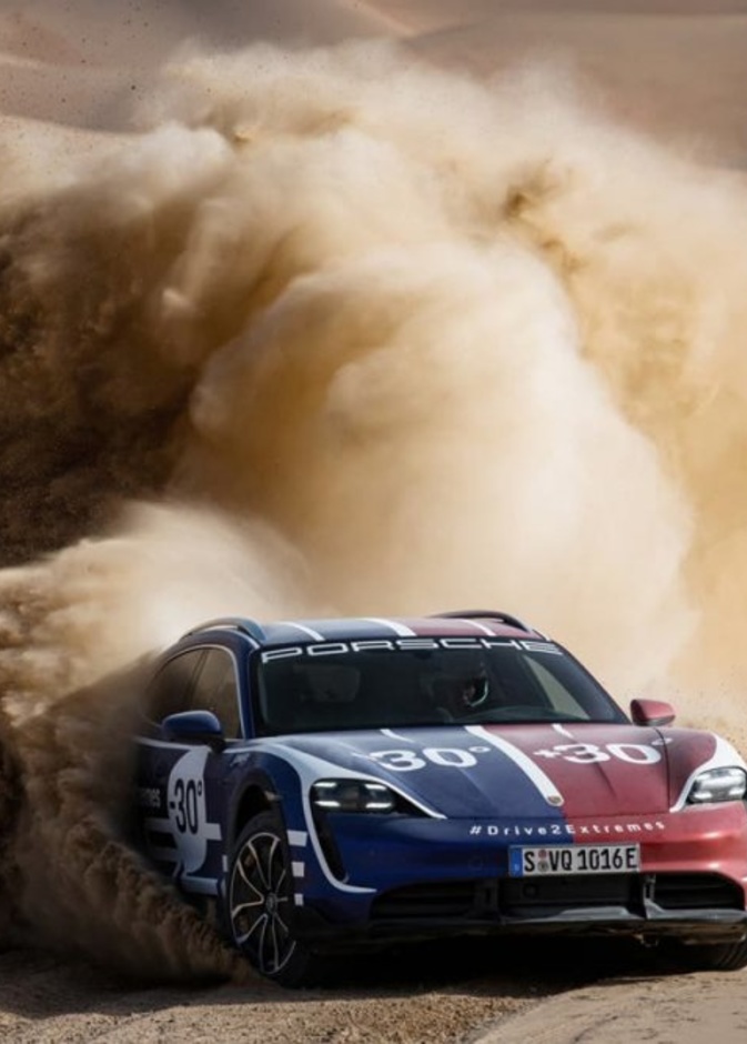 تم اختبار السيارة في مسار صحراوي في السعودية