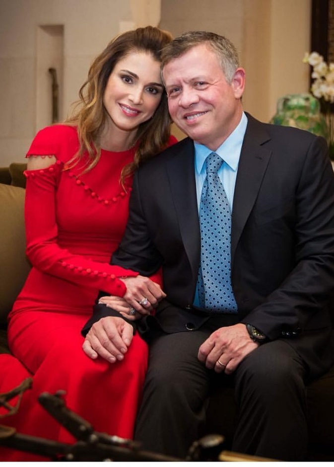 الحب يبدو واضحا بصور الملك عبدالله والملكة رانيا