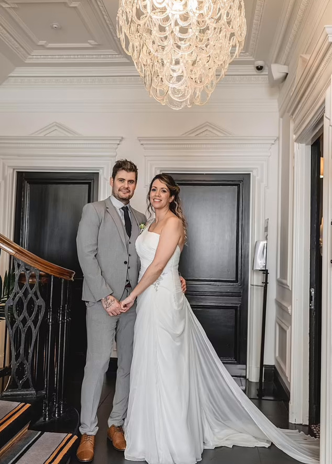  ما الذي يدفع العروس الى استئجار فستان الزفاف ؟