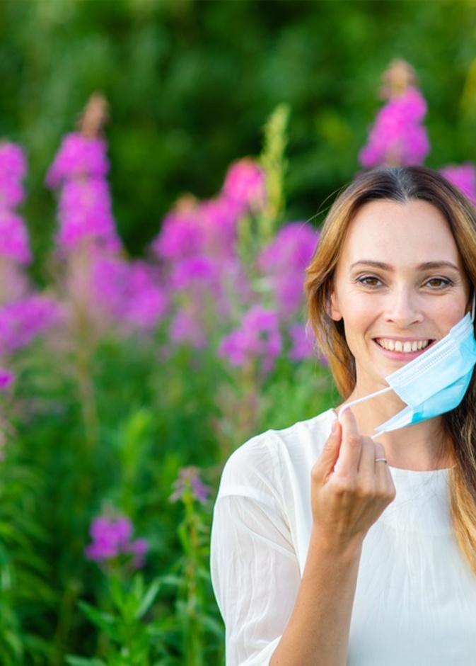  تاثيرات الكمامة على صحة الفم والاسنان