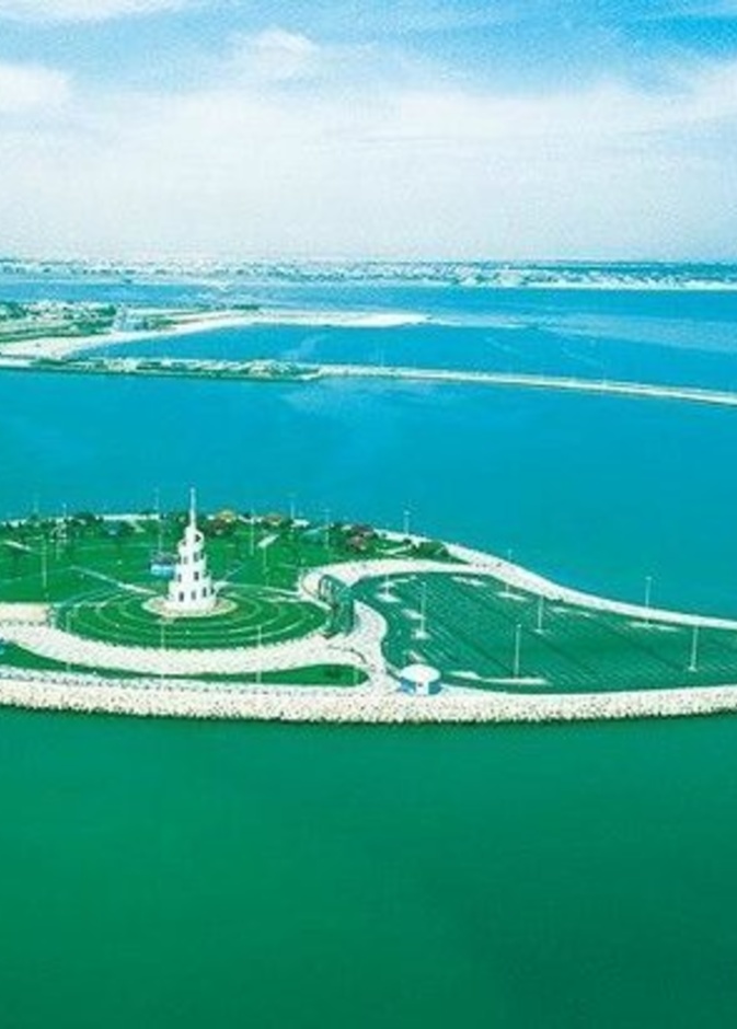  الرمال الذهبية وتجربة لا تضاهى في عيد الأب على بحيرة الأصفر - المصدر وكالة الأنباء السعودية