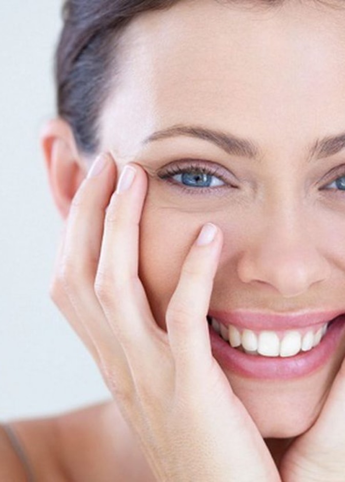 الليزر يمنحك بشرة أكثر حزماً ونضارة وشباباً