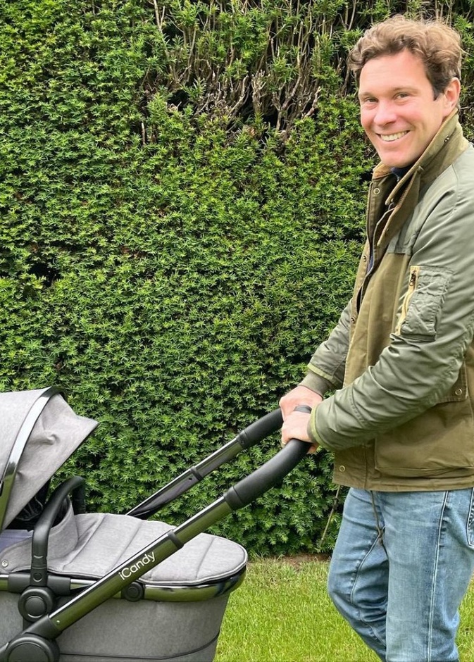 الأميرة يوجين تنشر صورة جديدة لزوجها وطفلهما بمناسبة عيد الأب